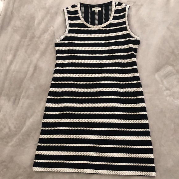 Max Studio Dress Black/Cream Knit Lines - Medium - Picture 4 of 13